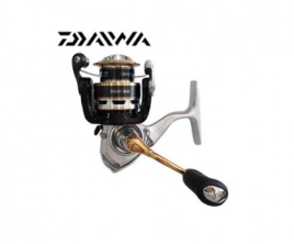 Máy Câu Cá Daiwa Crest 16