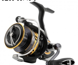 Máy câu cá Daiwa Legalis LT 4000D