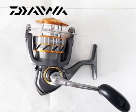 Máy Câu Daiwa Crossfire 4000